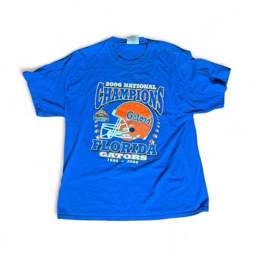 Champion Men's Blue T-shirt